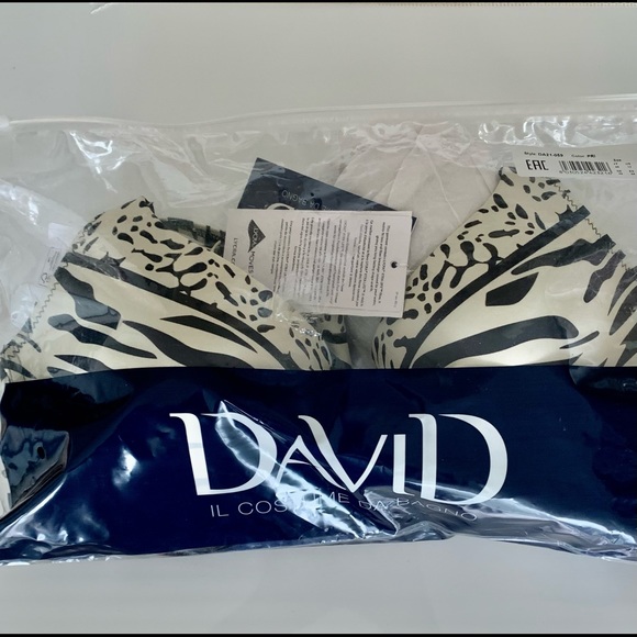 NWT Swim wear Bikini - Picture 5 of 5